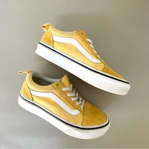 Kids Size 2 Vans Kids Sneakers in Yellow and White